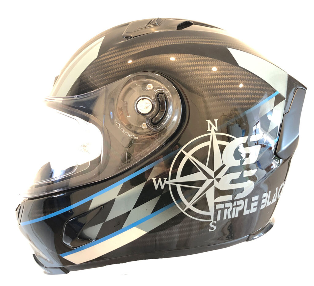 Casco BMW Triple Black